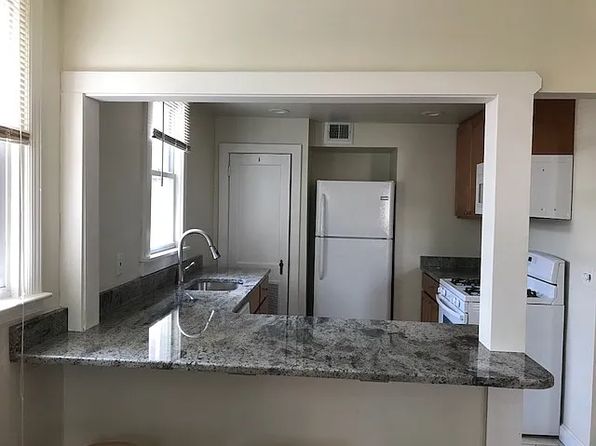 654 Childs Ave FLOOR 2