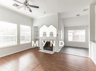 2019 Mabry Mill Rd, Houston, TX 77062