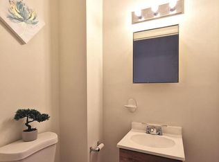 8661 Black Oak Rd, Baltimore, MD 21234