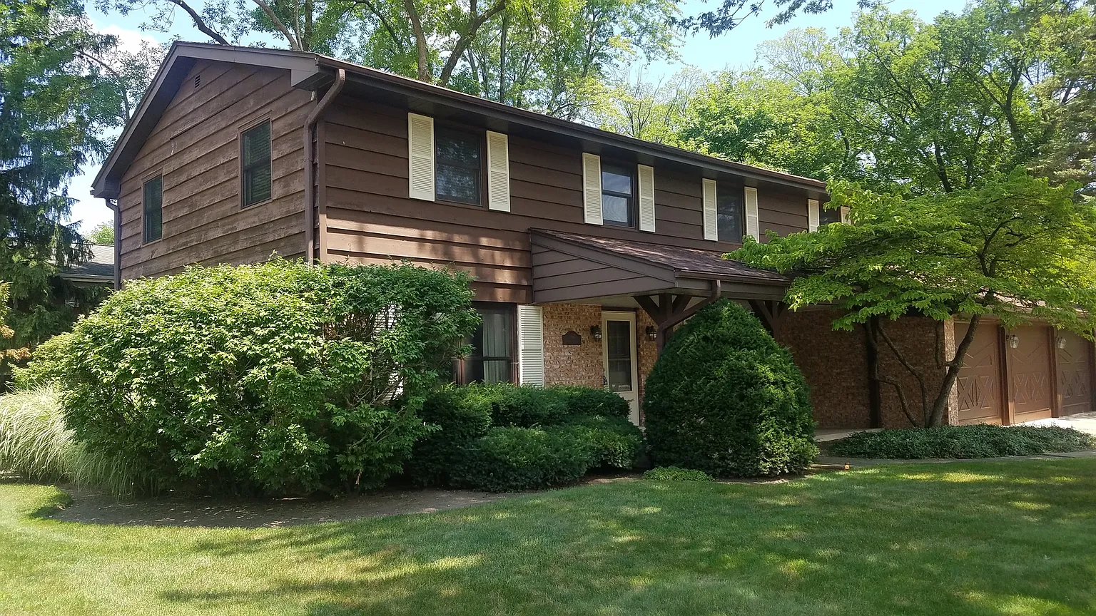 1805 Shawnee Trl photo 1