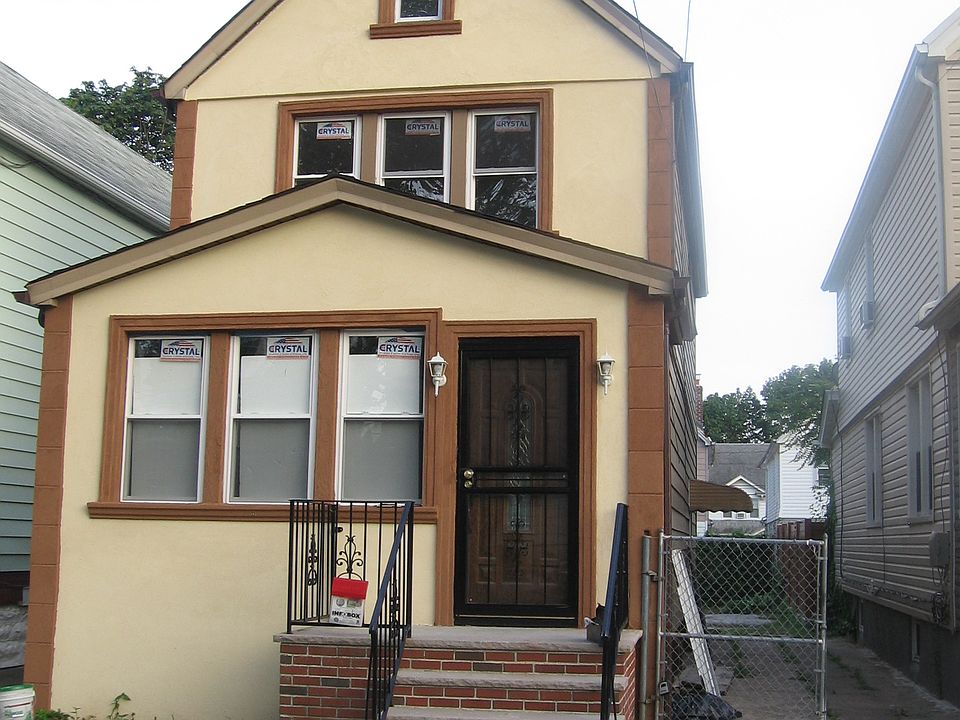 1st image of 19446 115th Ave