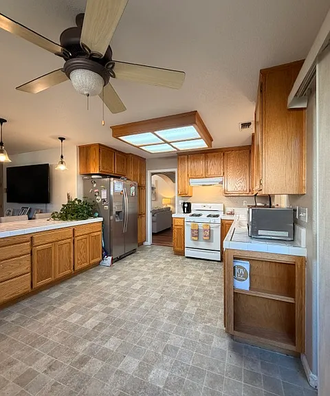 223 Canyon Creek Cir — Photo 19
