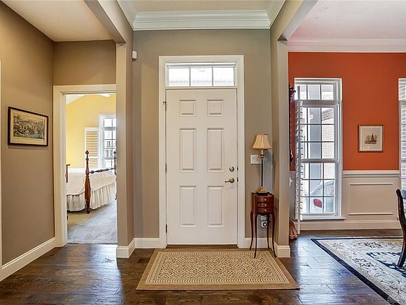 5th image of 1738 Sunny Brook Dr