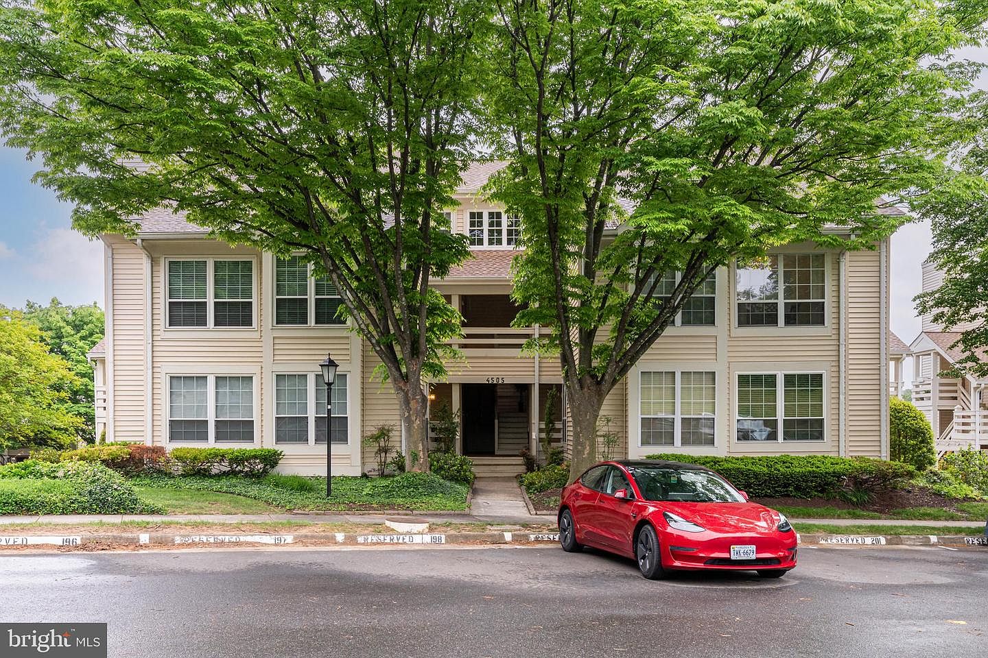 4505 Hazeltine Ct APT D