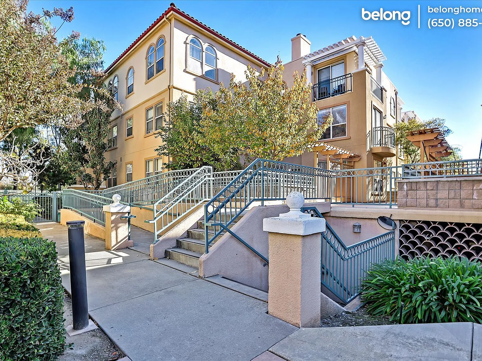 2 bed, 2.0 bath, 1241 sqft, $3,545 — Photo 3