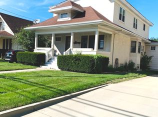461 N Northwest Hwy #1, Park Ridge, IL