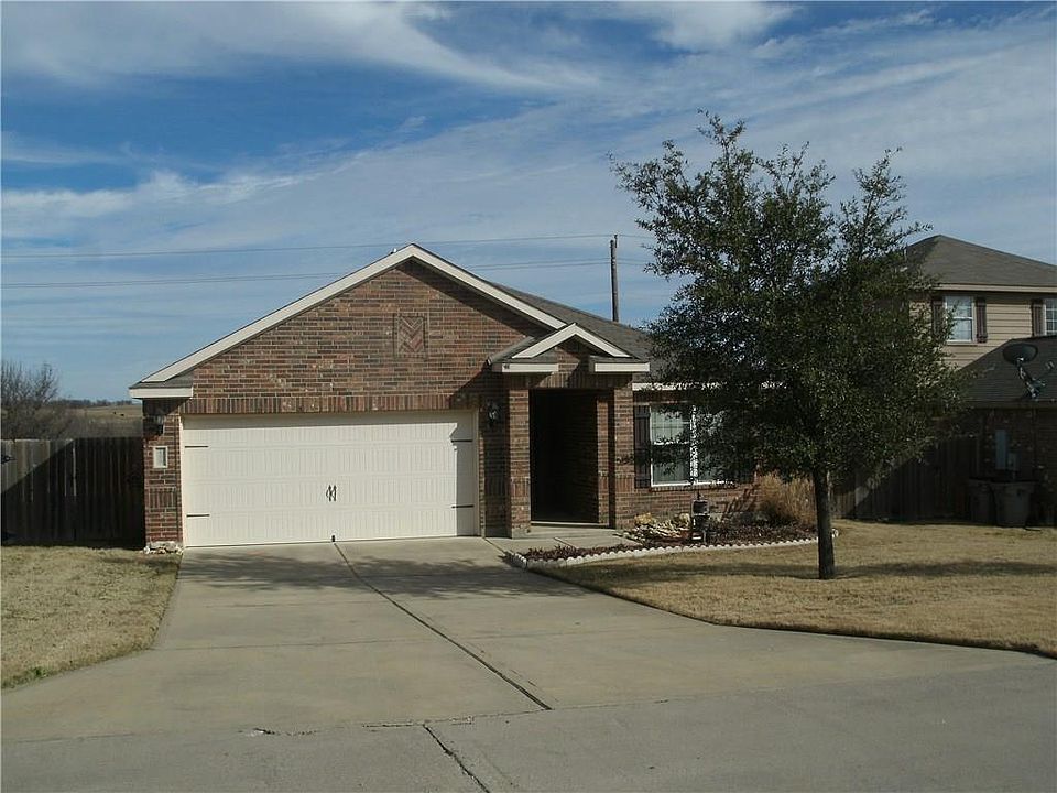 1st image of 199 Dodge City Trl