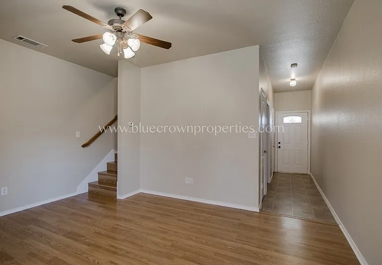 706 Parkplace Rdg — Photo 15