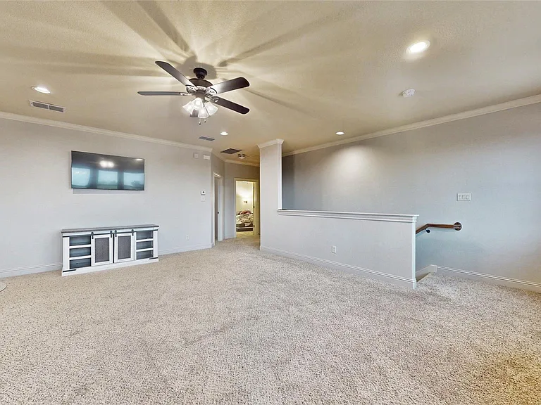 1641 Hidden Bluff Ct — Photo 23