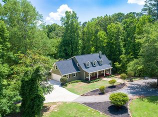 392 Davis Rd, Fayetteville, GA 30215