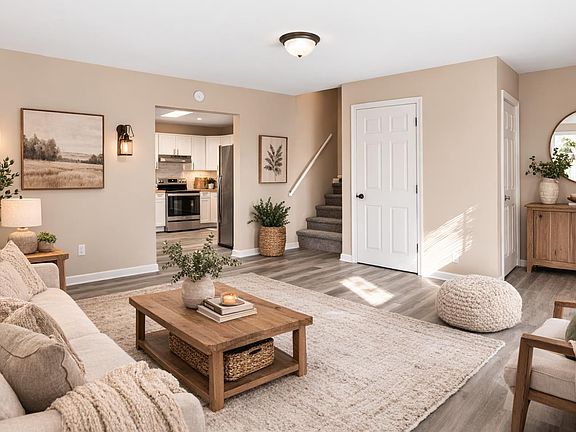 2nd image of 128 Walnut St