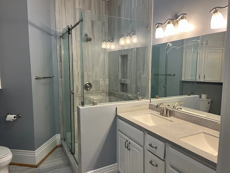 52 Biltmore Ave #203 — Photo 16