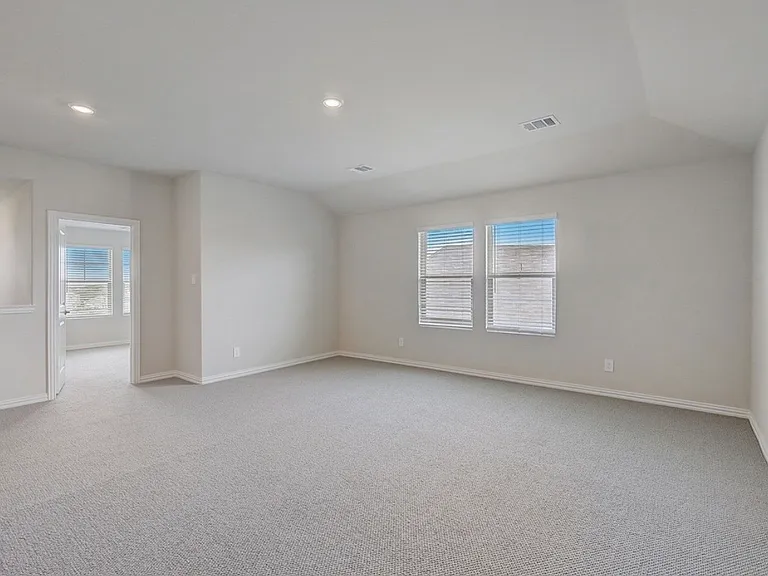 410 Stagg St — Photo 17