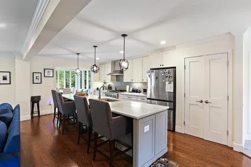 18704 Thornberry Ln Photo 1