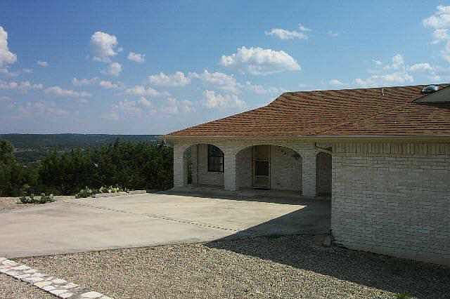 1st image of 431 Wisteria