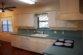 3rd image of 2823 Barrywood Dr