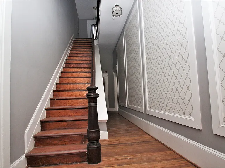 211 W Lanvale St — Photo 2