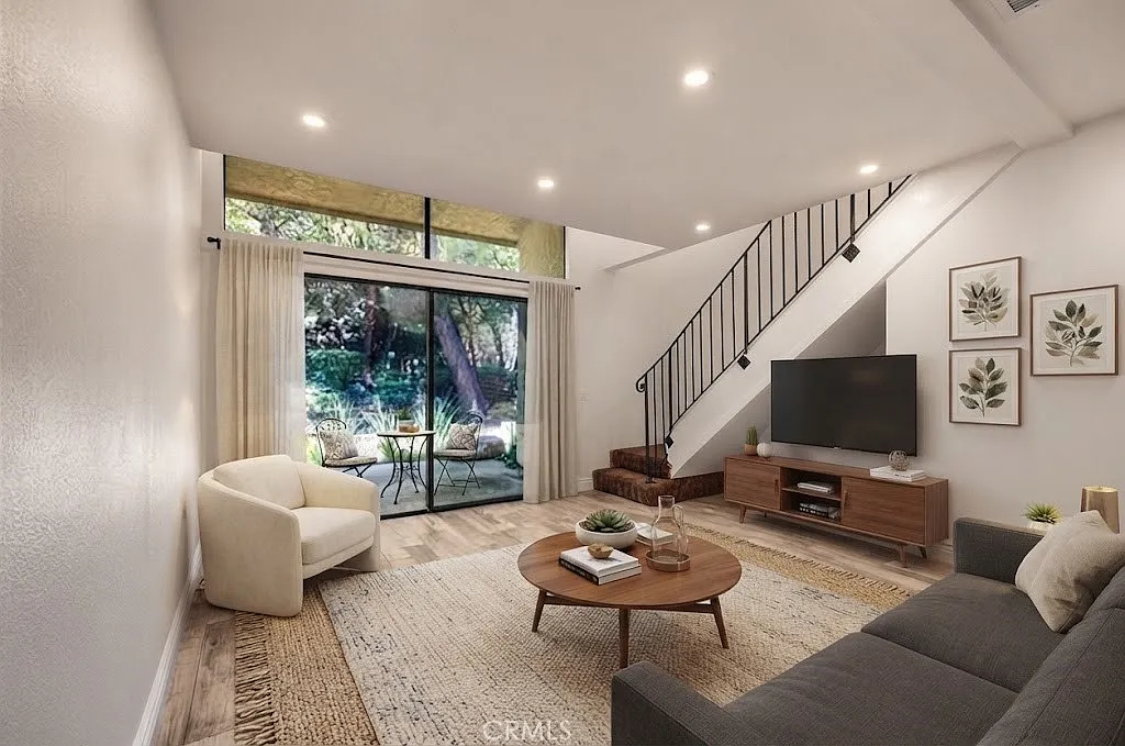 1 bed, 1.5 bath, 944 sqft, $2,750 — Photo 1