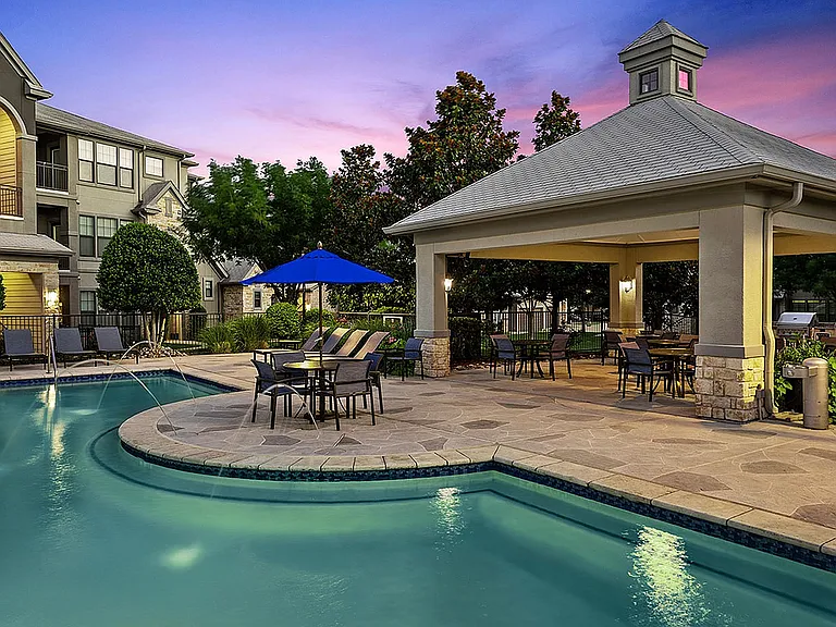 Stonebriar Pines — Photo 12