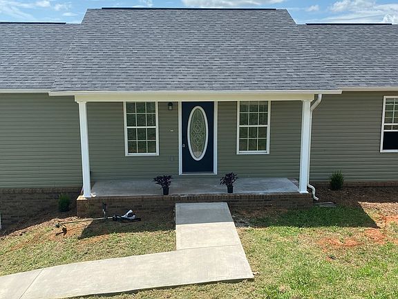 2nd image of 119 Melissa Ln