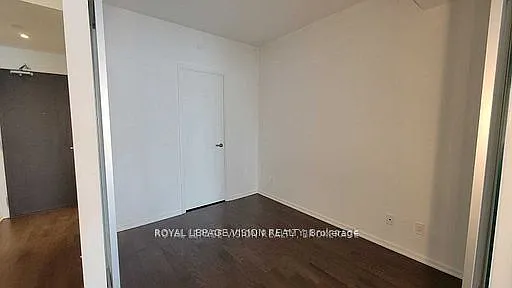 12 Bonnycastle St W #202 — Photo 8