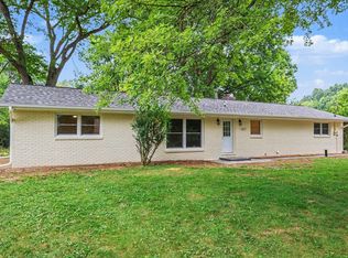 6627 S Jackson Rd, Jackson, MI 49201