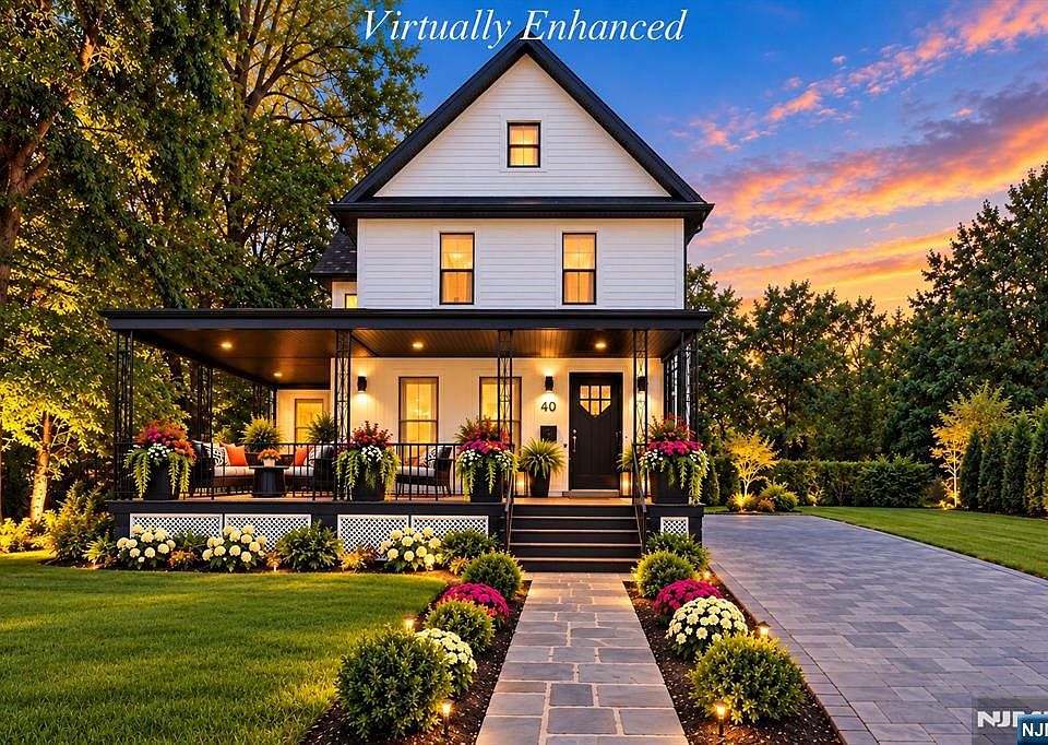 1st image of 40 Grant Avenue
