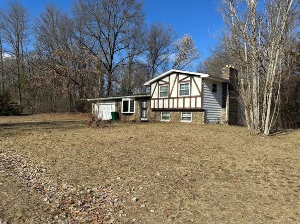 131 Knoll Dr, Battle Creek, MI 49017