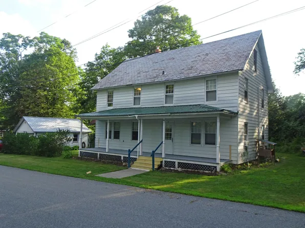 4 Grove Street, Rockingham, VT 05154