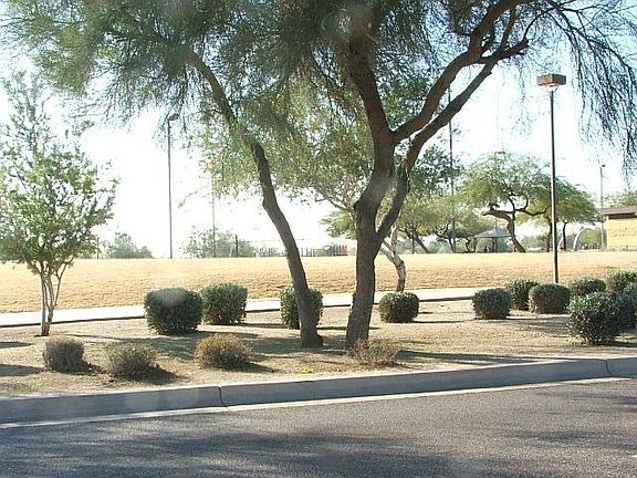 Cave Creek park just blocks away!