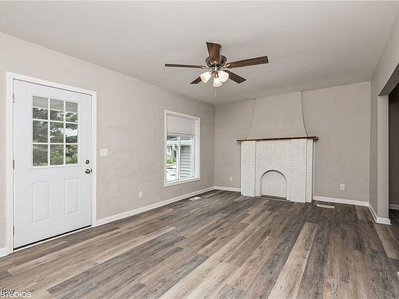4th image of 312 Mehaffey Ct