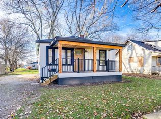 386 E Indiana Ave, Sebring, OH 44672