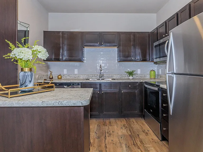 Vantage at McKinney Falls A1 Kitchen