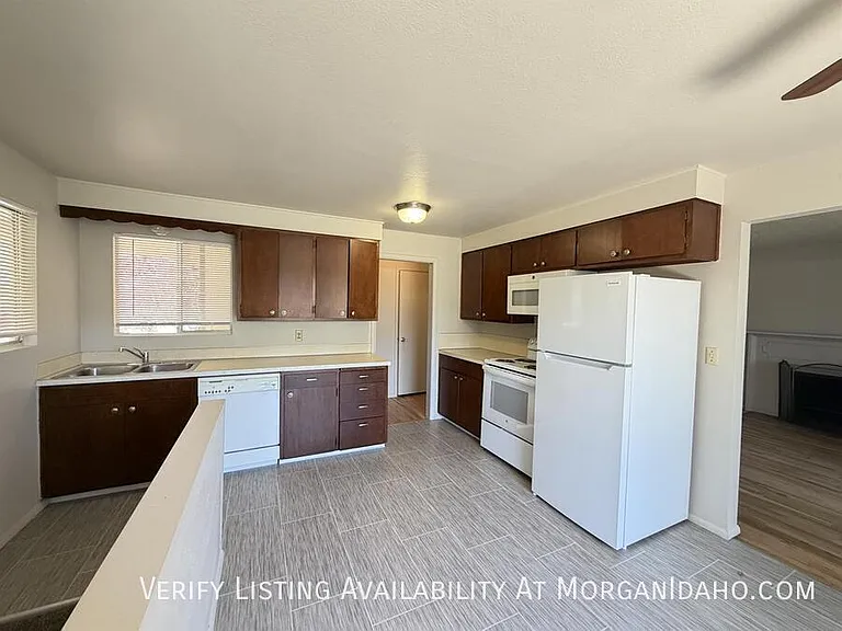 1516 S Owyhee St — Photo 6