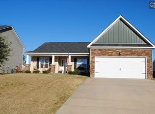 207 Glenforest Ct, Lexington, SC 29072
