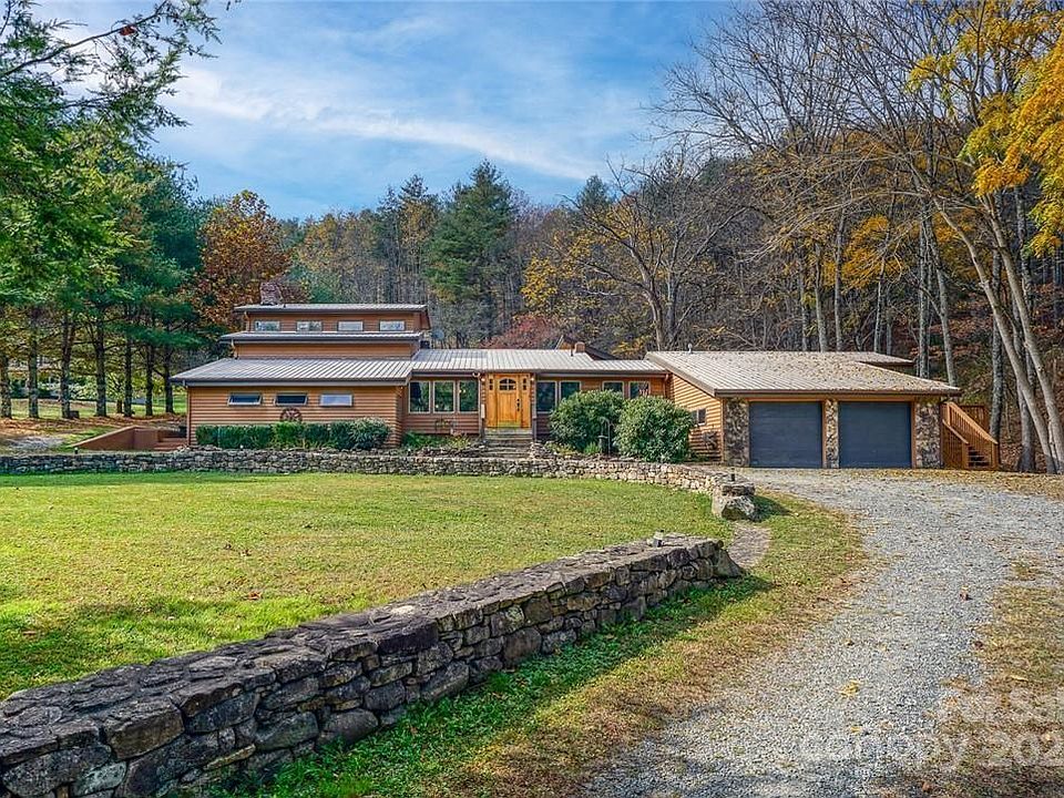 1st image of 949/951 Watauga River Rd
