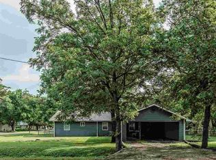 407 N 1st St, Valley Mills, TX 76689