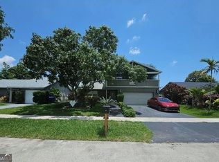 2003 SW 86th Ave, North Lauderdale, FL 33068