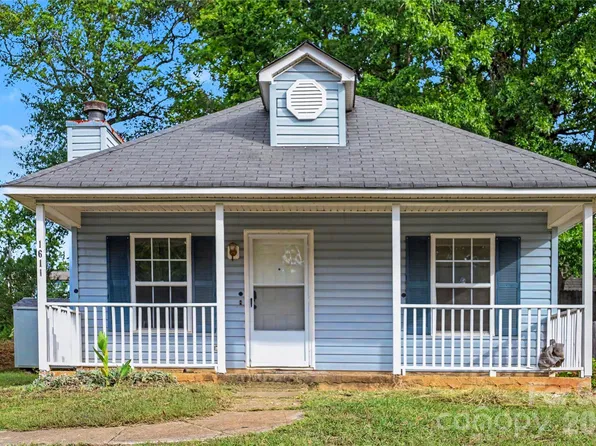 1611 Dendy Ln, Pineville, NC 28134