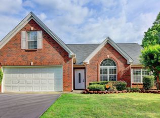 600 Mattie Farm Pl, Lawrenceville, GA 30045