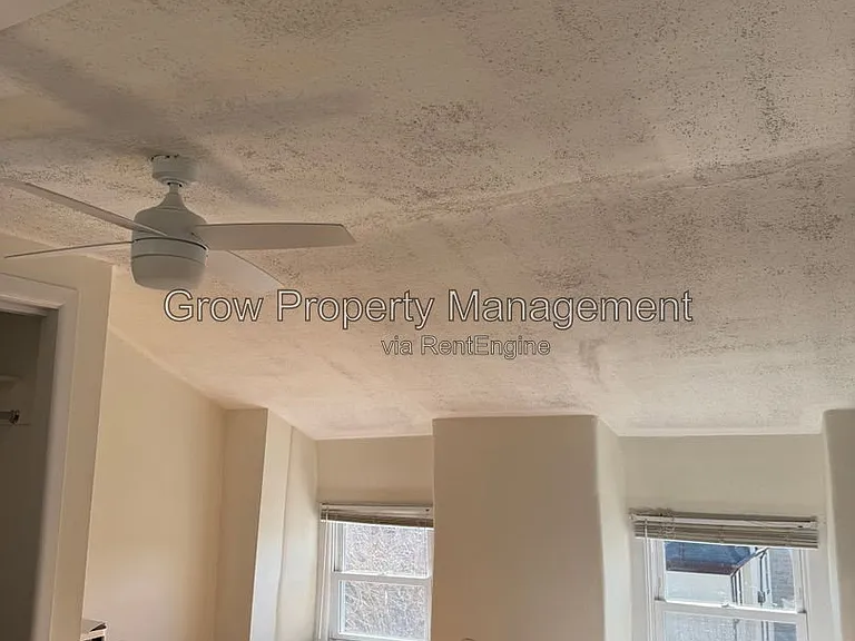 4714 Fowler St — Photo 5