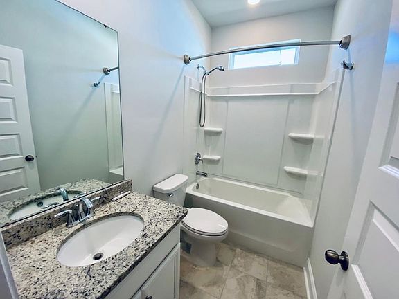 5th image of 2383 Crane Dr