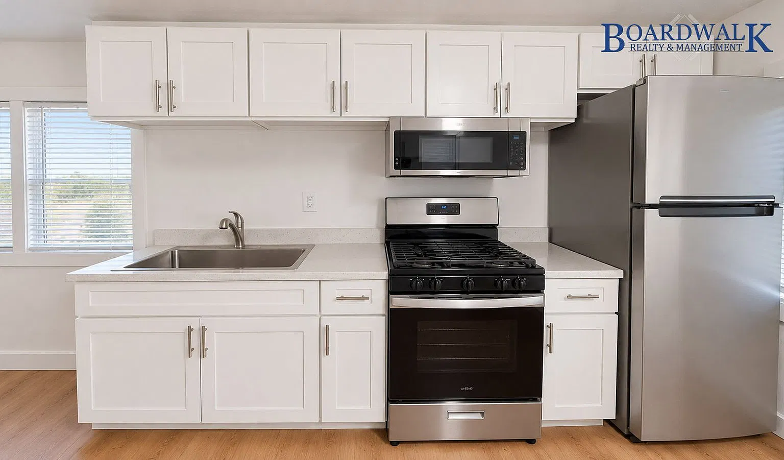 2 bed, 1.0 bath, 900 sqft, $1,200 — Photo 3