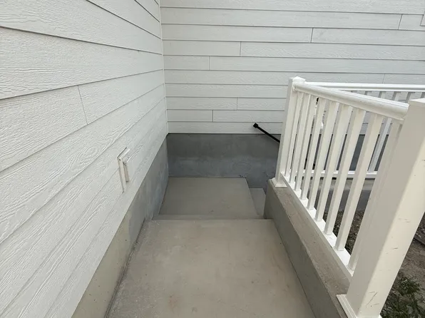 (undisclosed Address), Lehi, UT 84043