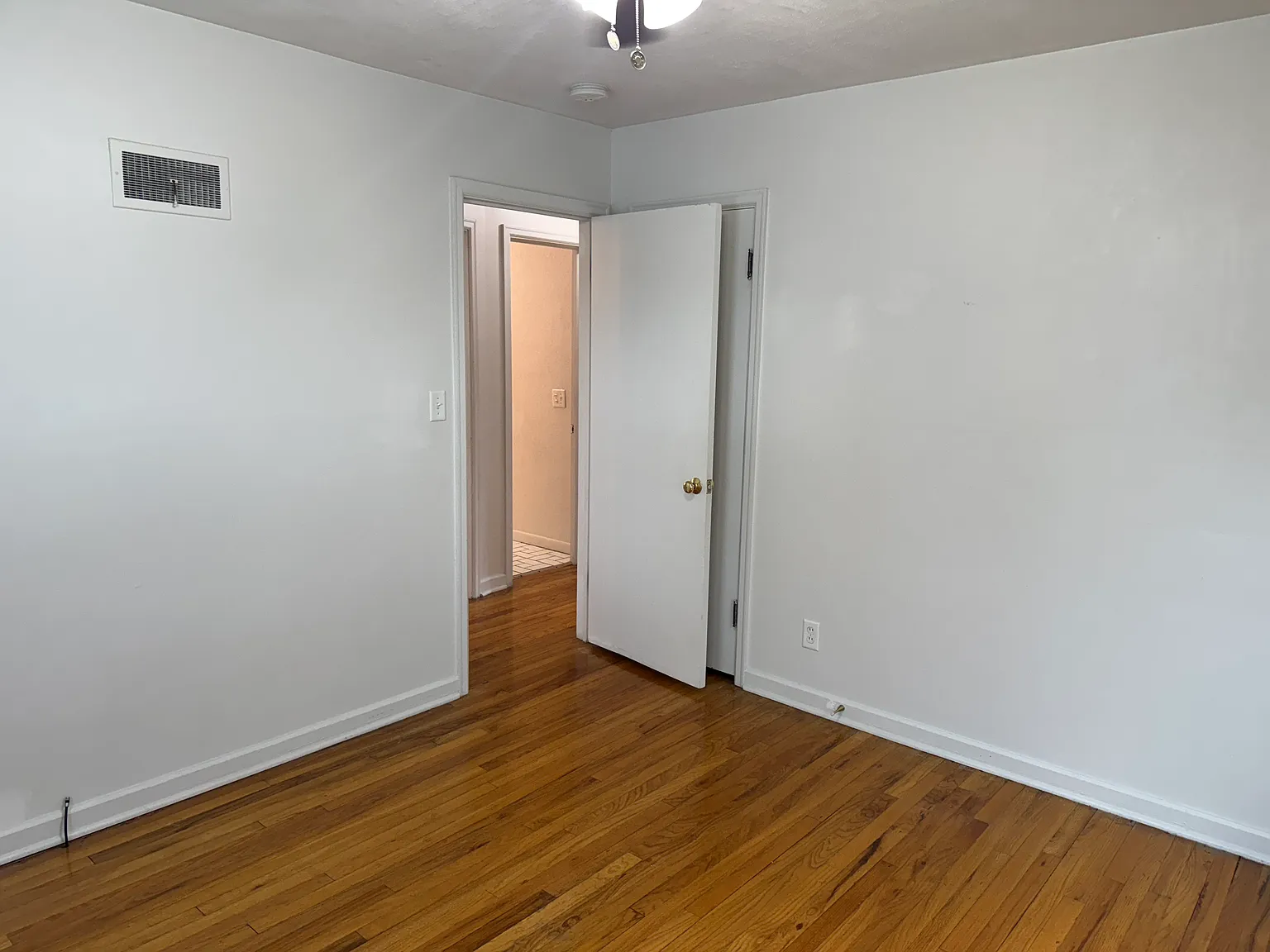 3 bed, 1815 sqft, $1,895 — Photo 3