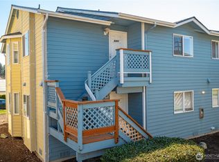 537 NE Ellis Way #B201, Oak Harbor, WA