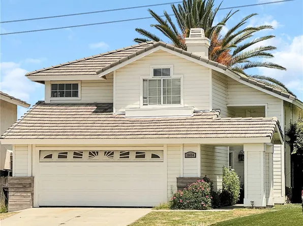 15664 Coventry Ln, Fontana, CA 92337
