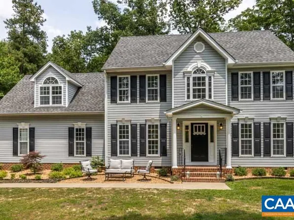 33 Randolph Cir, Troy, VA 22974