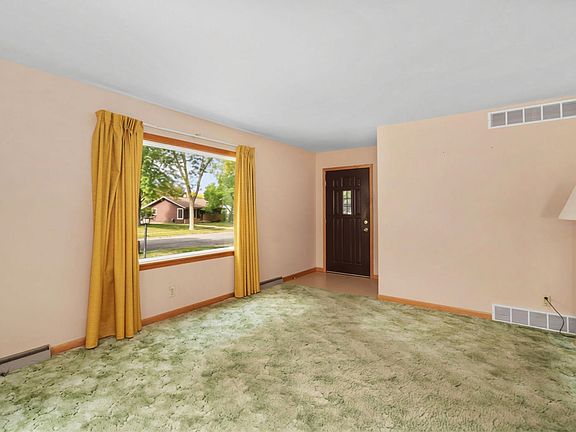 4th image of 4509 Judy Ln