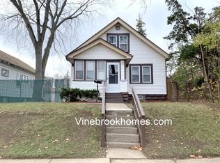 5555 N 33rd St, Milwaukee, WI 53209